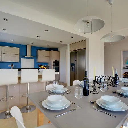 Holiday home Innisfree Saint Merryn